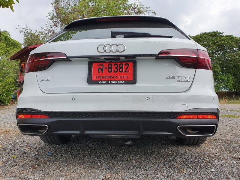 New Audi A4 Avant 4