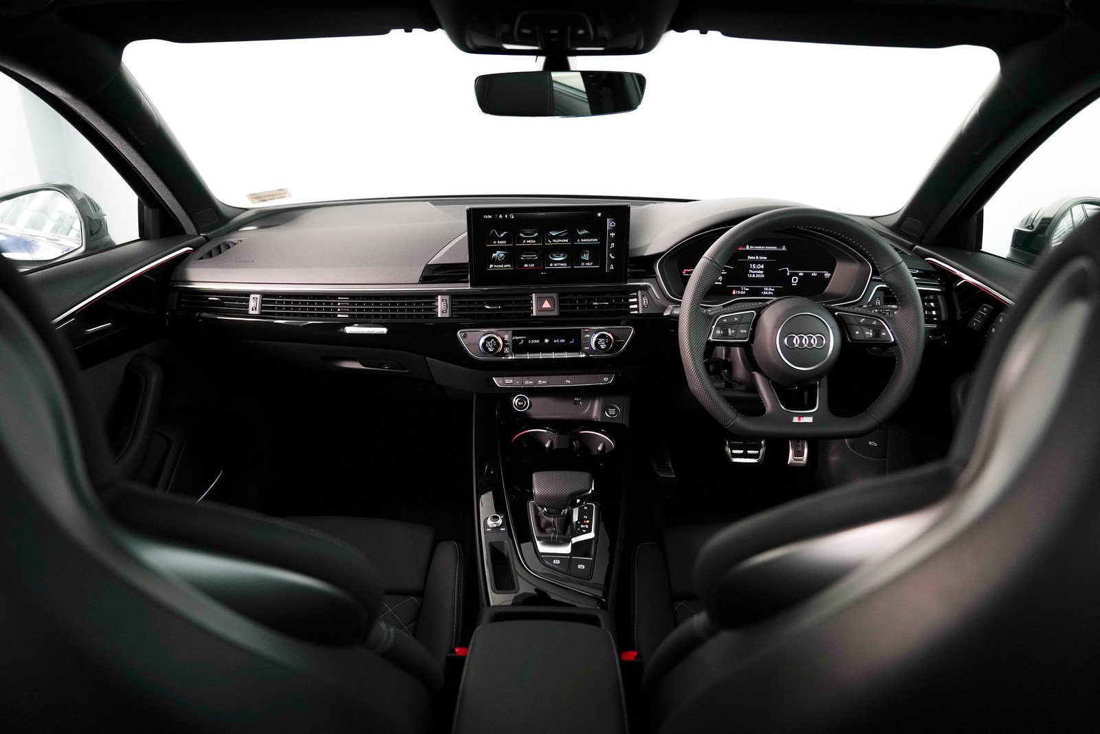 New Audi A4 Avant 4