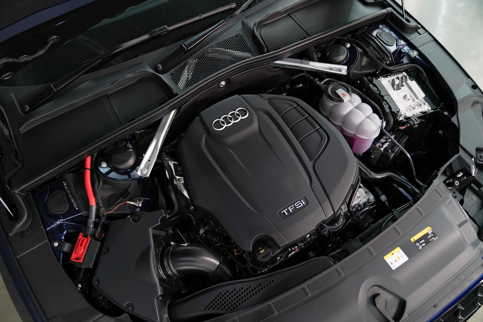 New Audi A4 Avant 10