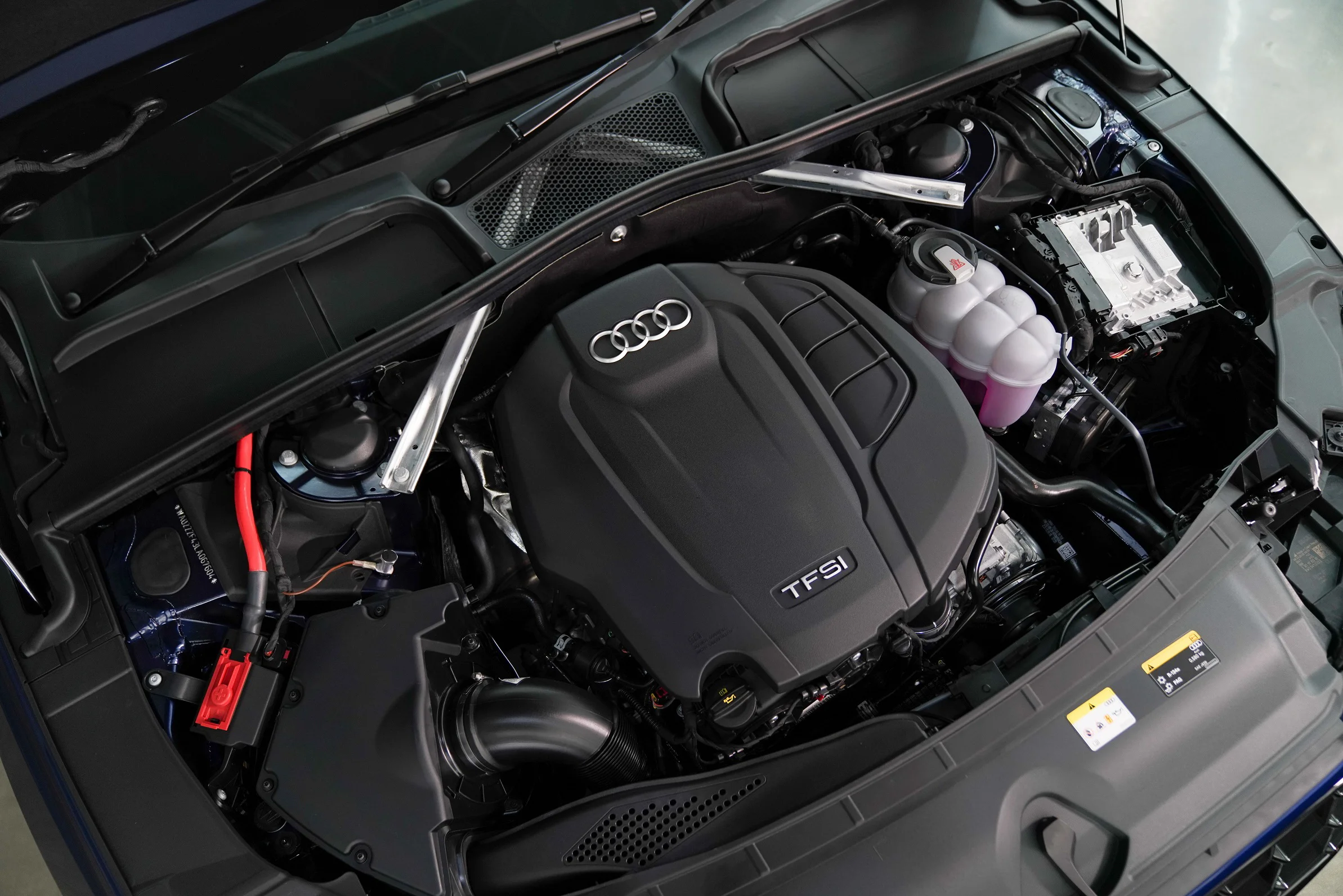 New Audi A4 Avant 10