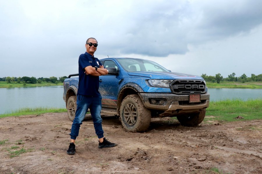 Ford Ranger Raptor X 18