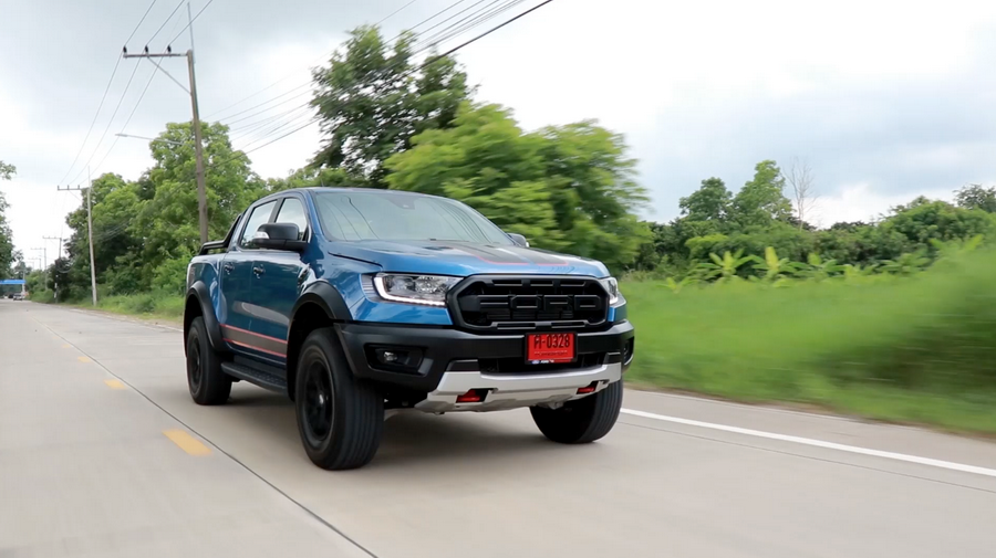 Ford Ranger Raptor X 13