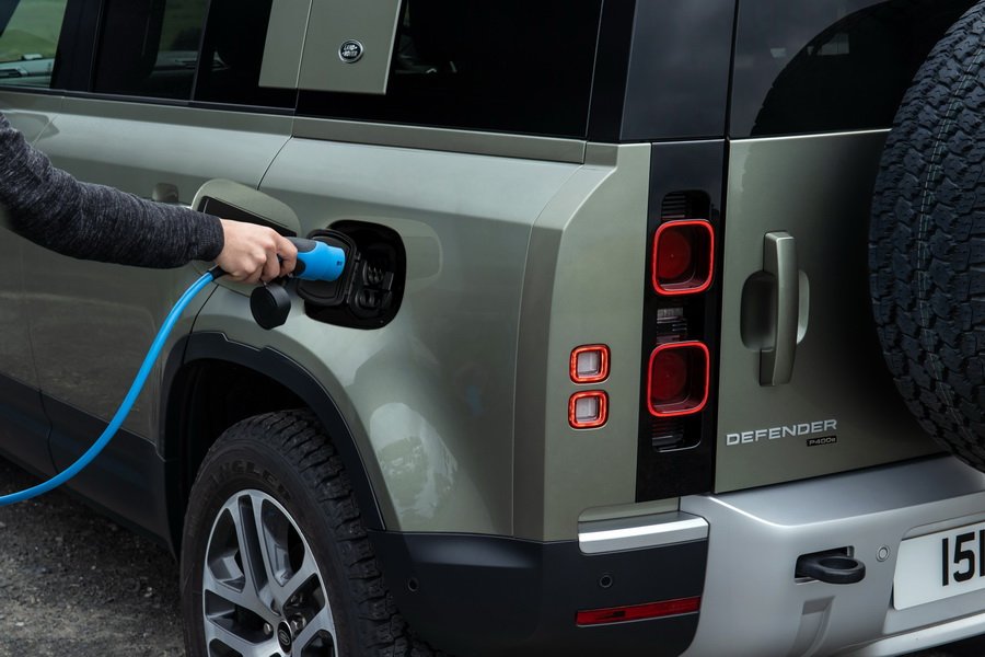 New Land Rover Defender Plug-In Hybrid 5