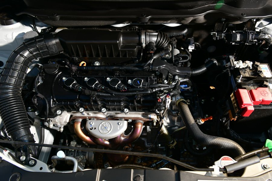 Suzuki XL7 11