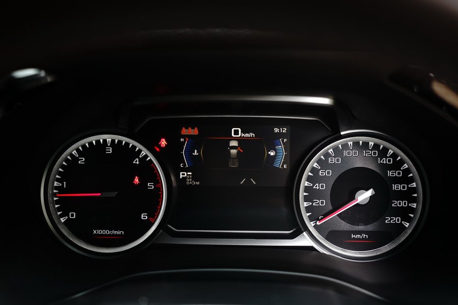 ISUZU V-Cross 4x4 Master of all Road 3