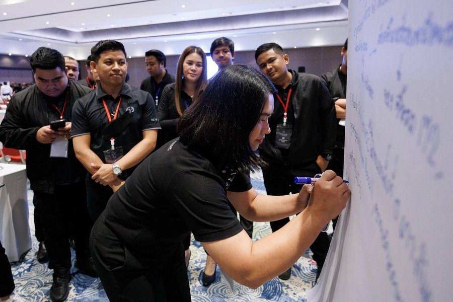 มาสด้า 6