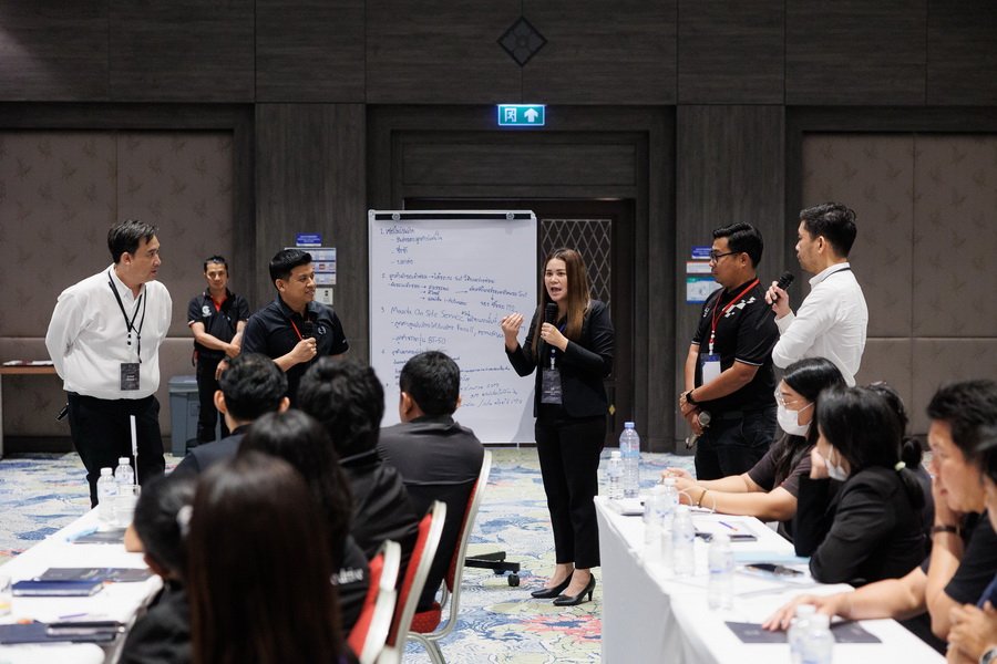 มาสด้า 2