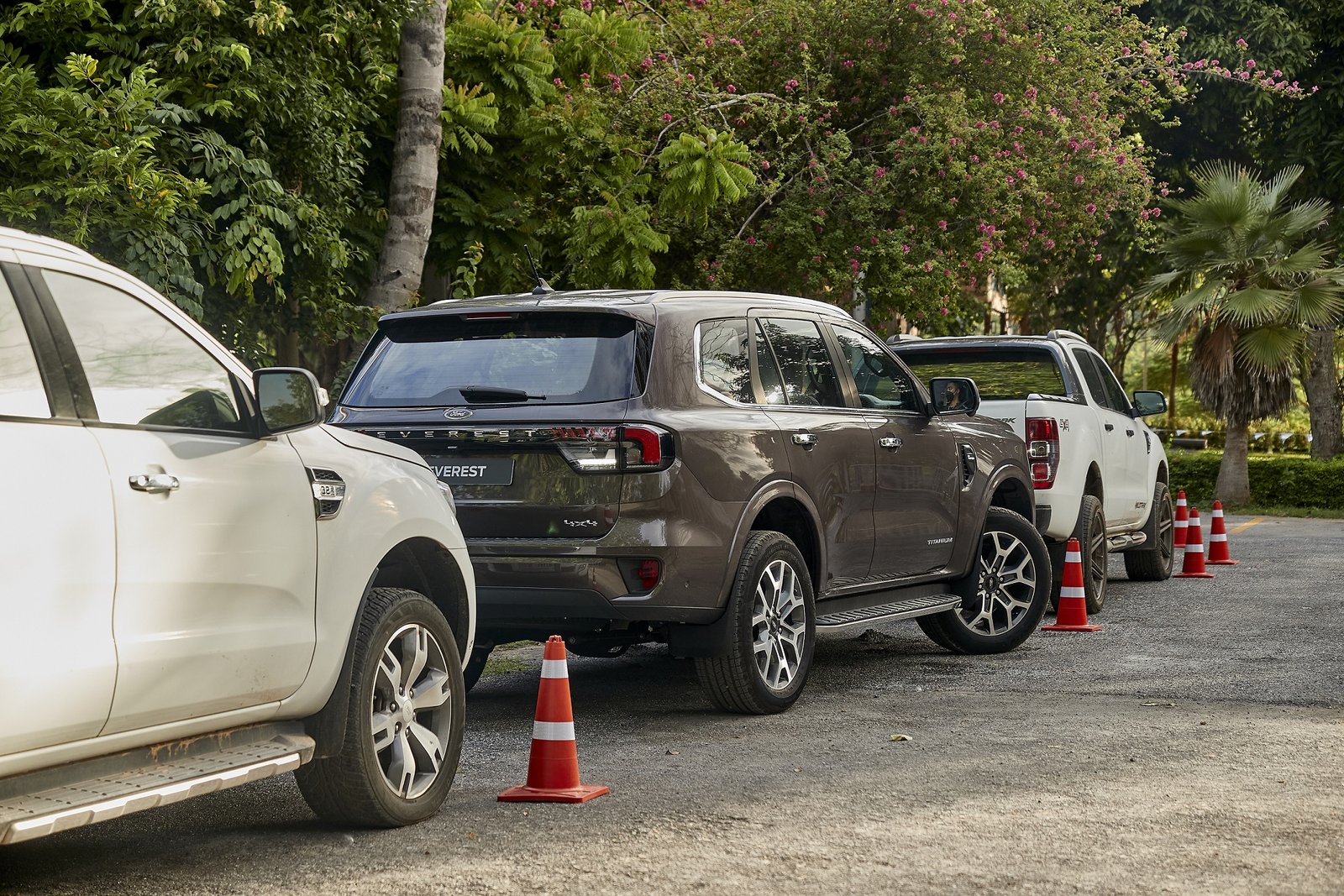 ฟอร์ด เอเวอเรสต์  3