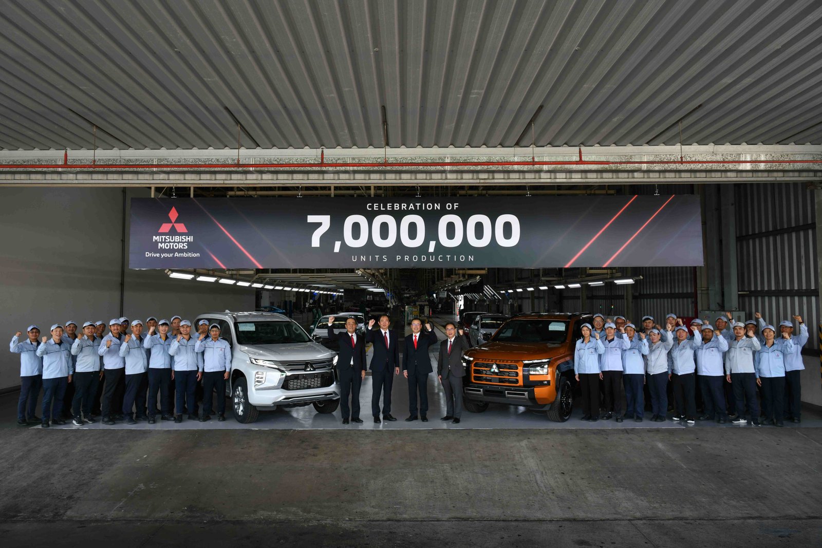 ออล-นิว มิตซูบิชิ ไทรทัน 1