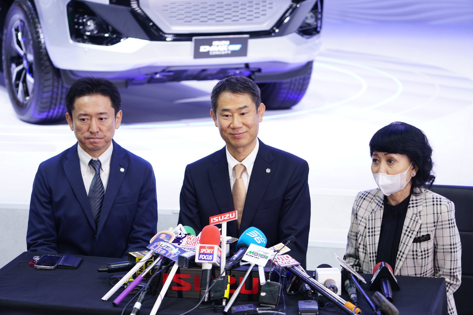 อีซูซุ 2