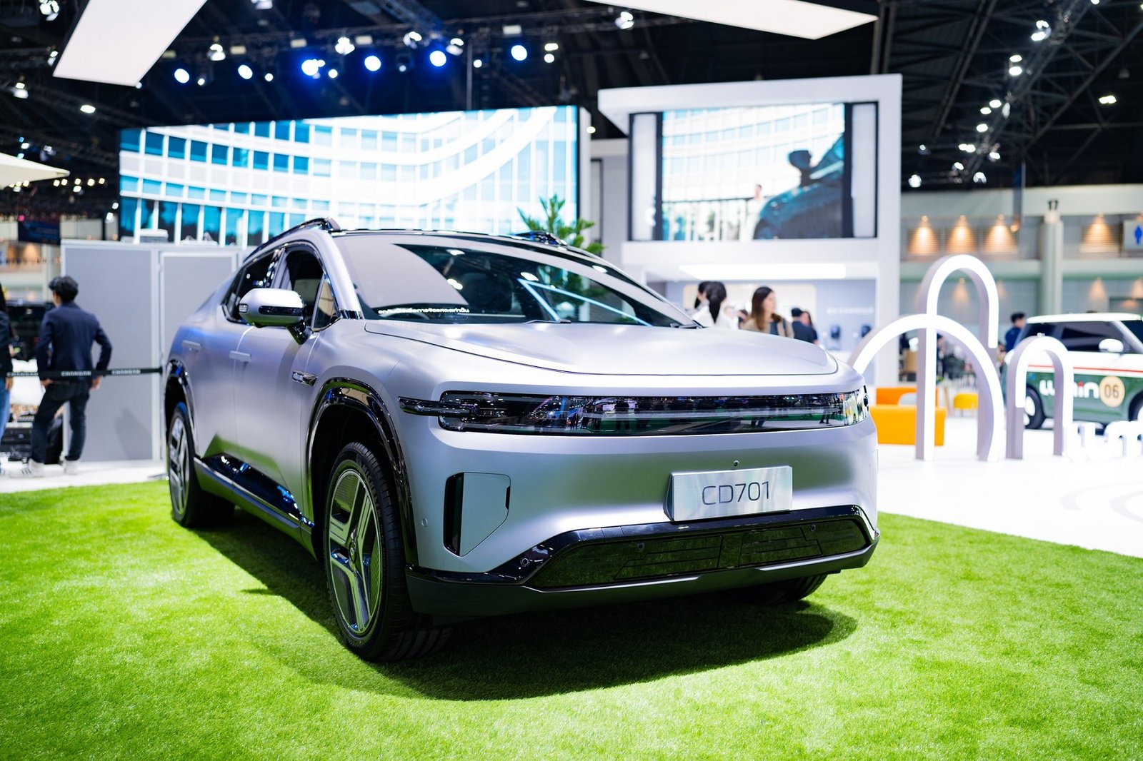 ไพรม์มัส กรุ๊ป 8