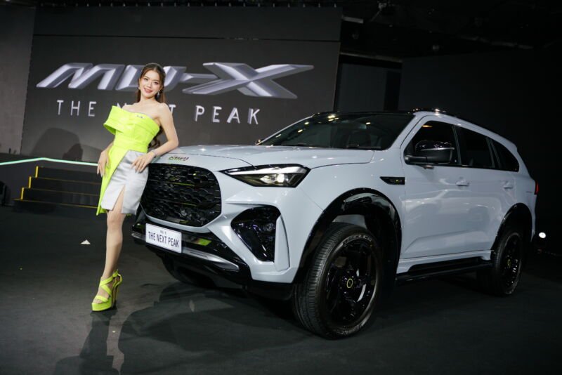 MU-X “THE NEXT PEAK” 2