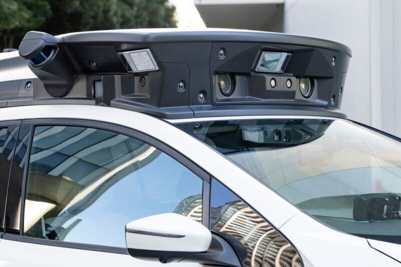 Nissan Mobility Services 8