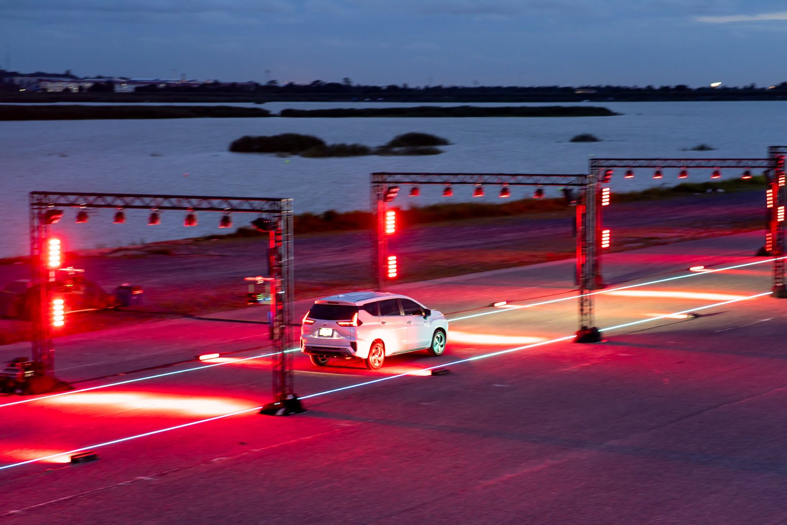 Mitsubishi e:MOTION VERSE  2