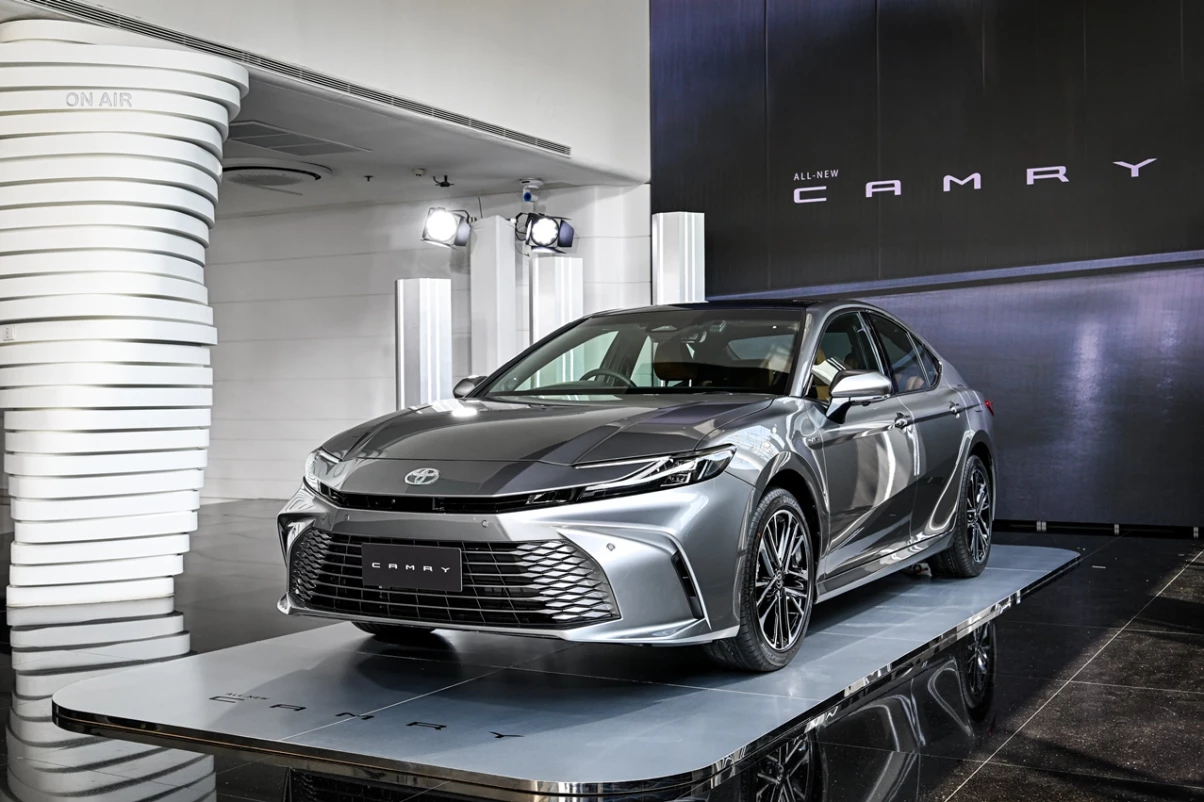 All New Camry  18
