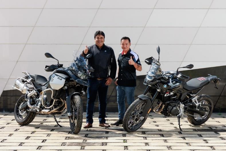BMW F 900 GS 2