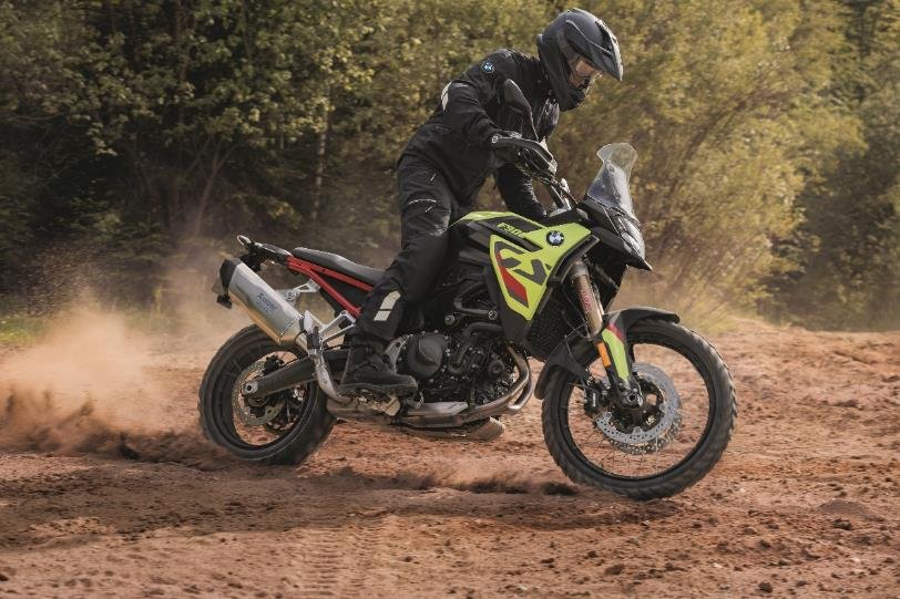 BMW F 900 GS 9