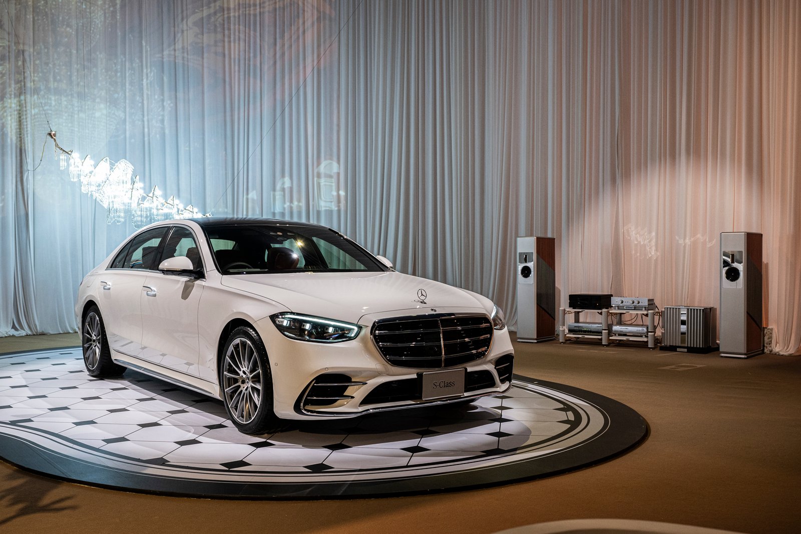 เมอร์เซเดส-เบนซ์ 6