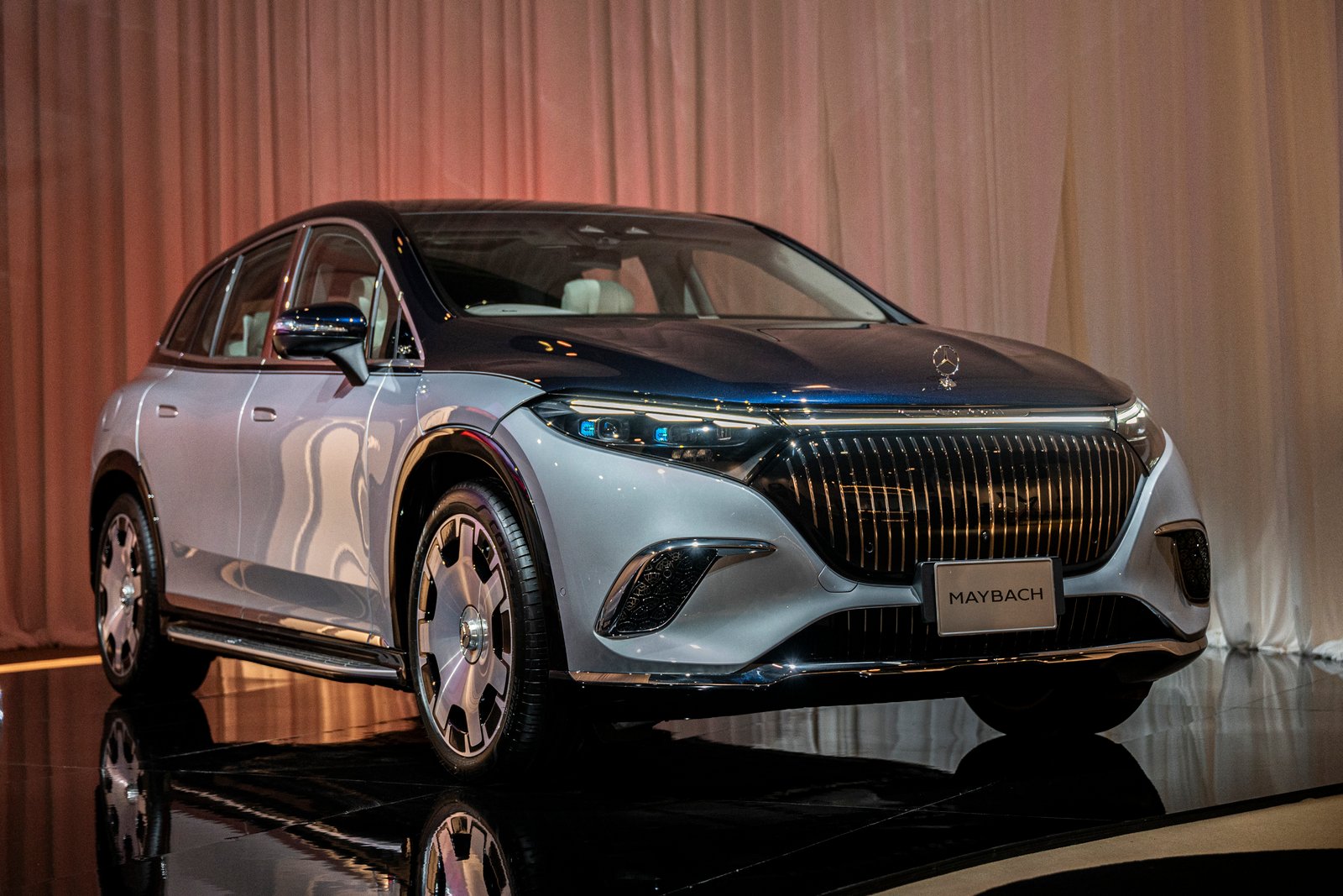 เมอร์เซเดส-เบนซ์ 4