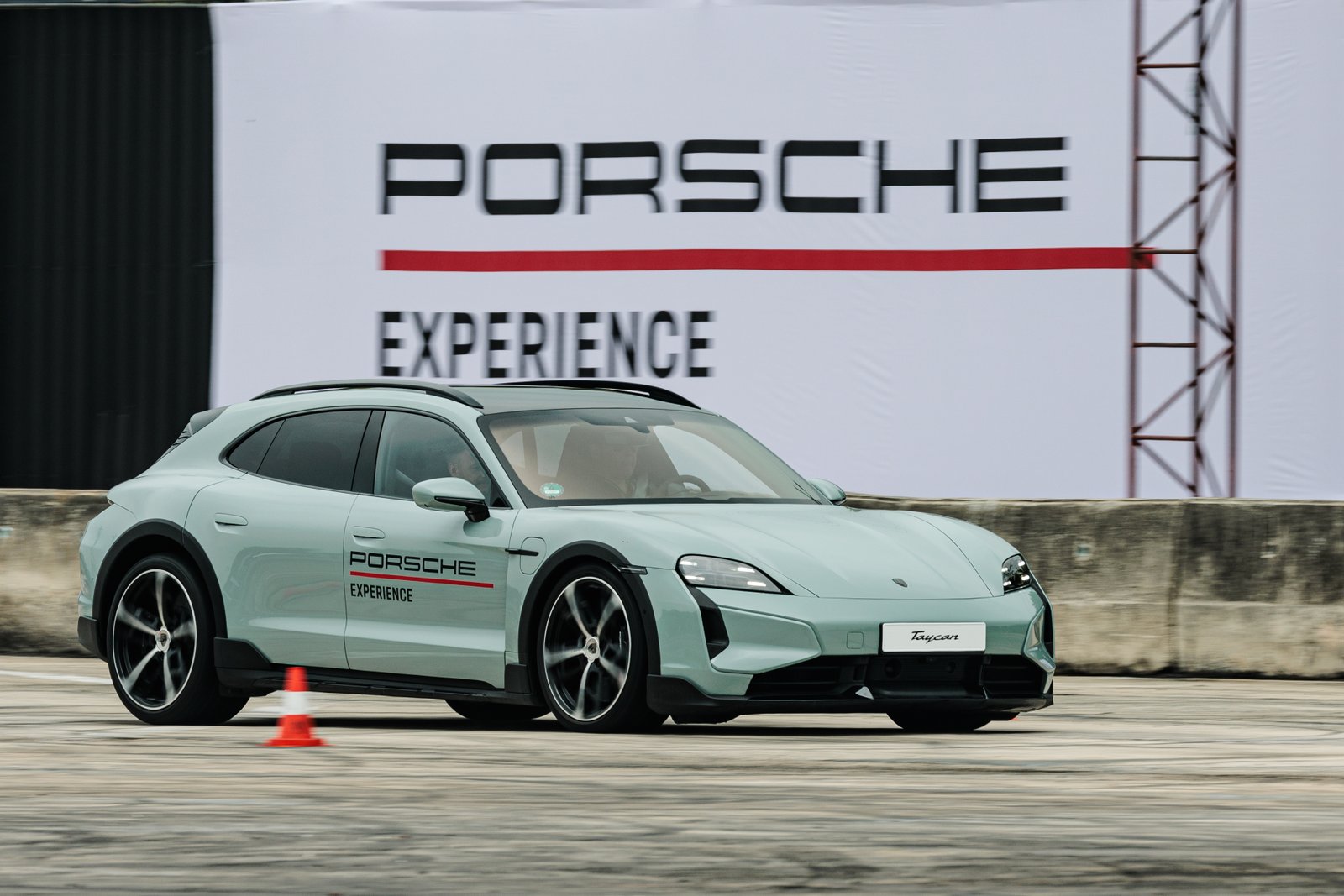 Porsche World Roadshow 9