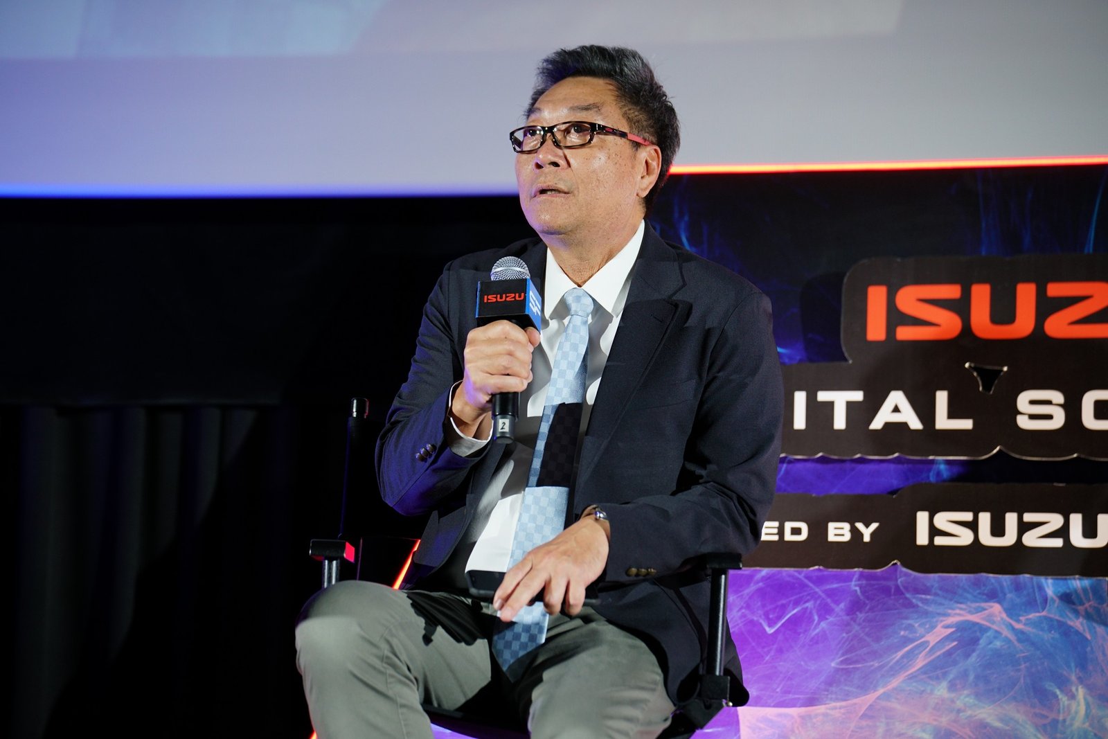 อีซูซุ 3