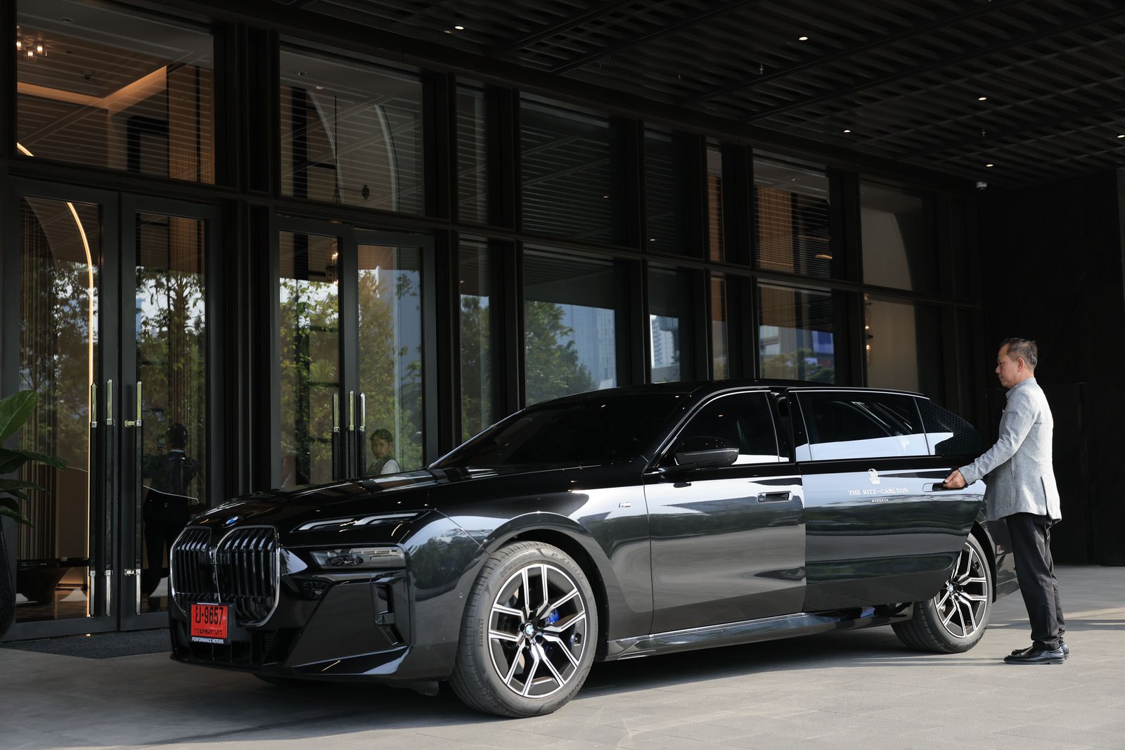 BMW 2