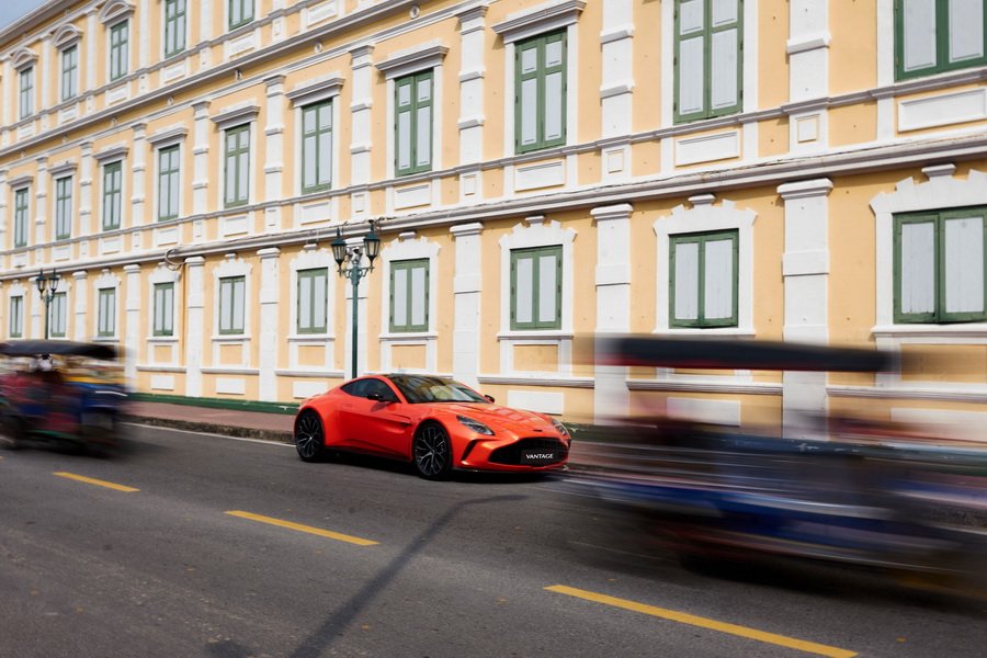 แอสตัน มาร์ติน แวนเทจ ใหม่ 6