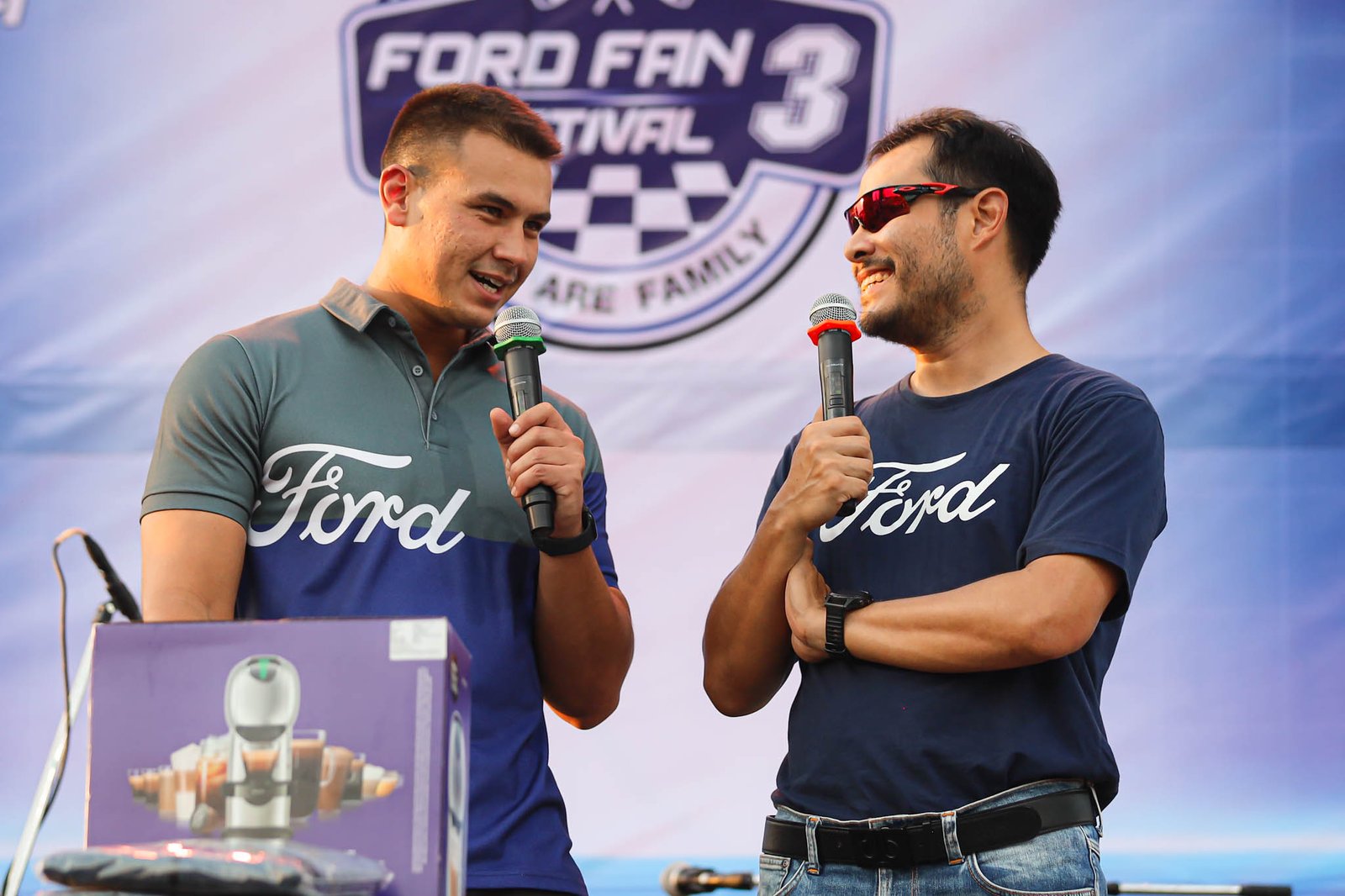 Ford 12