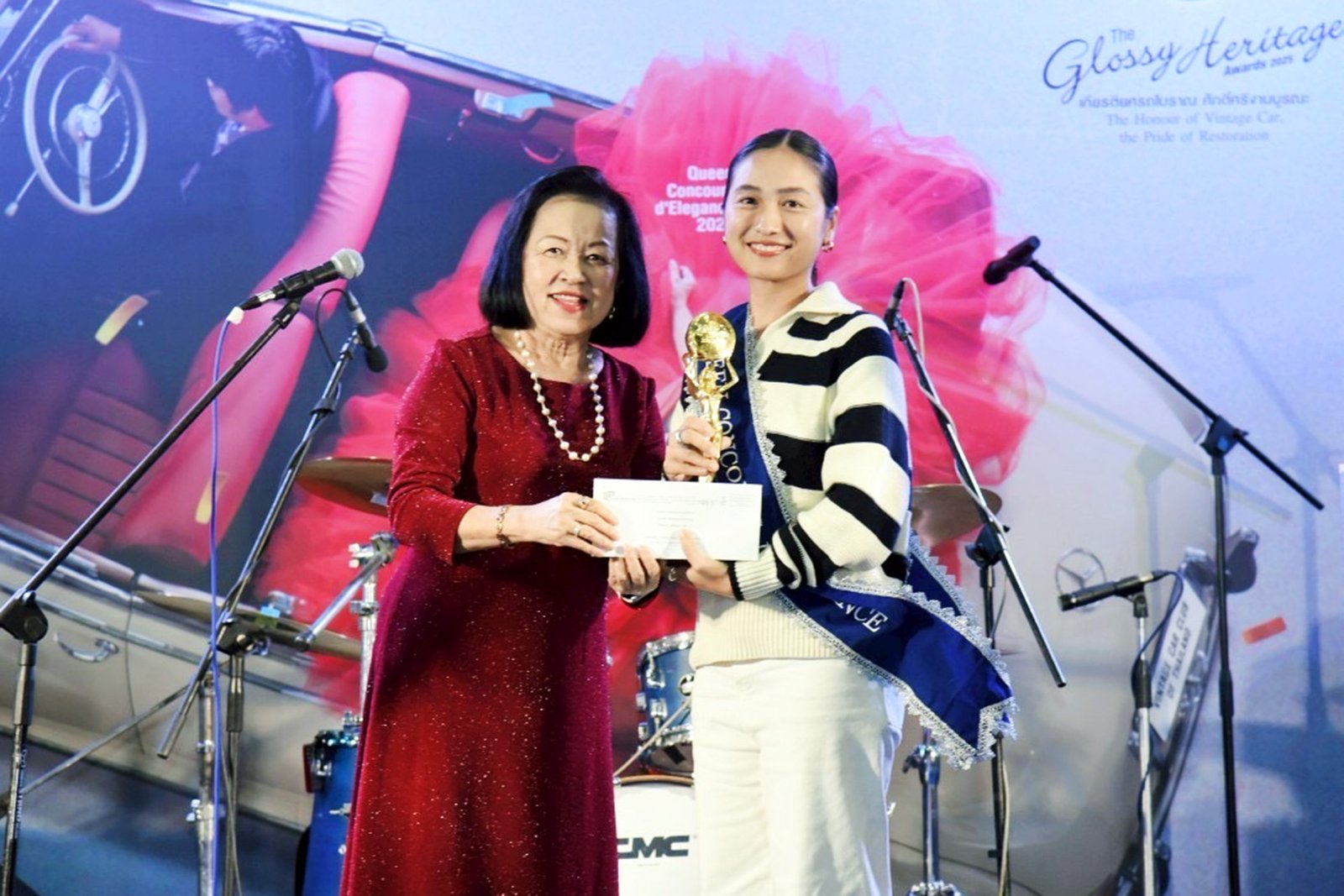 รถโบราณ 8