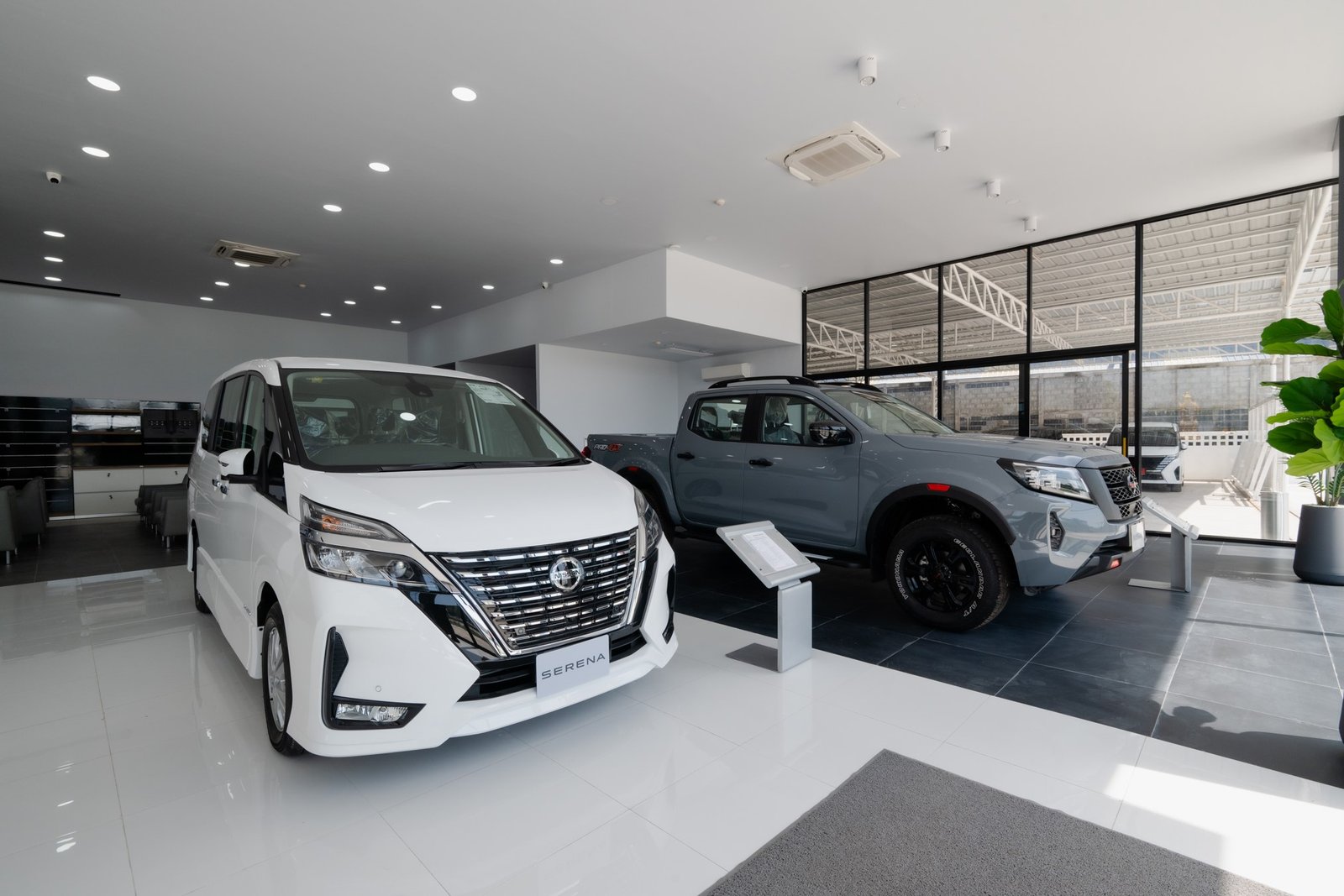 NISSAN Thailand 4