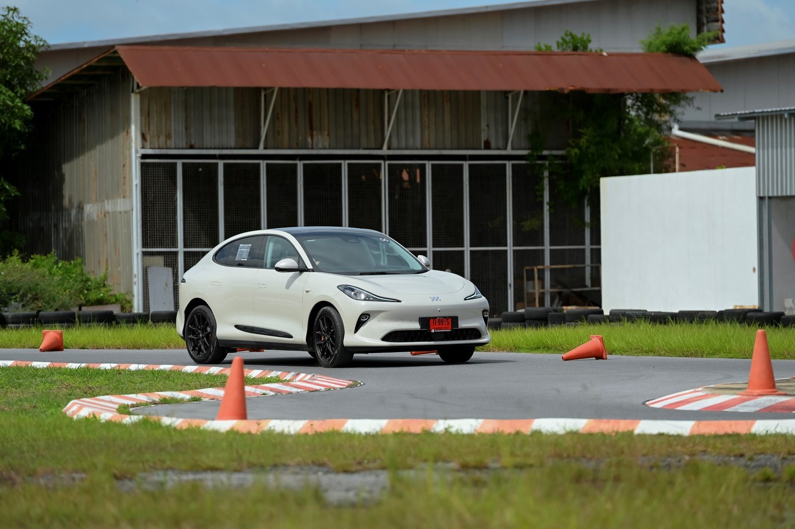 MG Track Experience 4