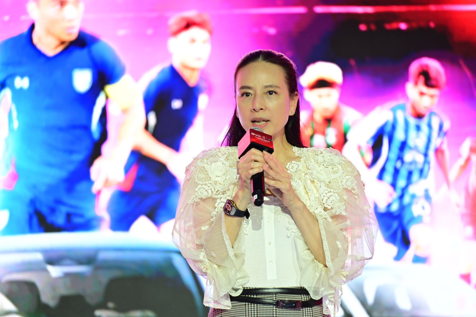 บีวายดี 6