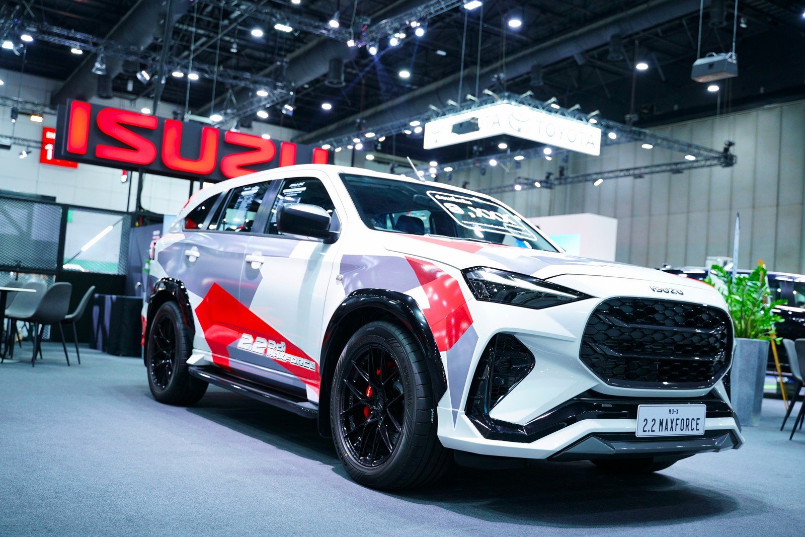 อีซูซุ 6