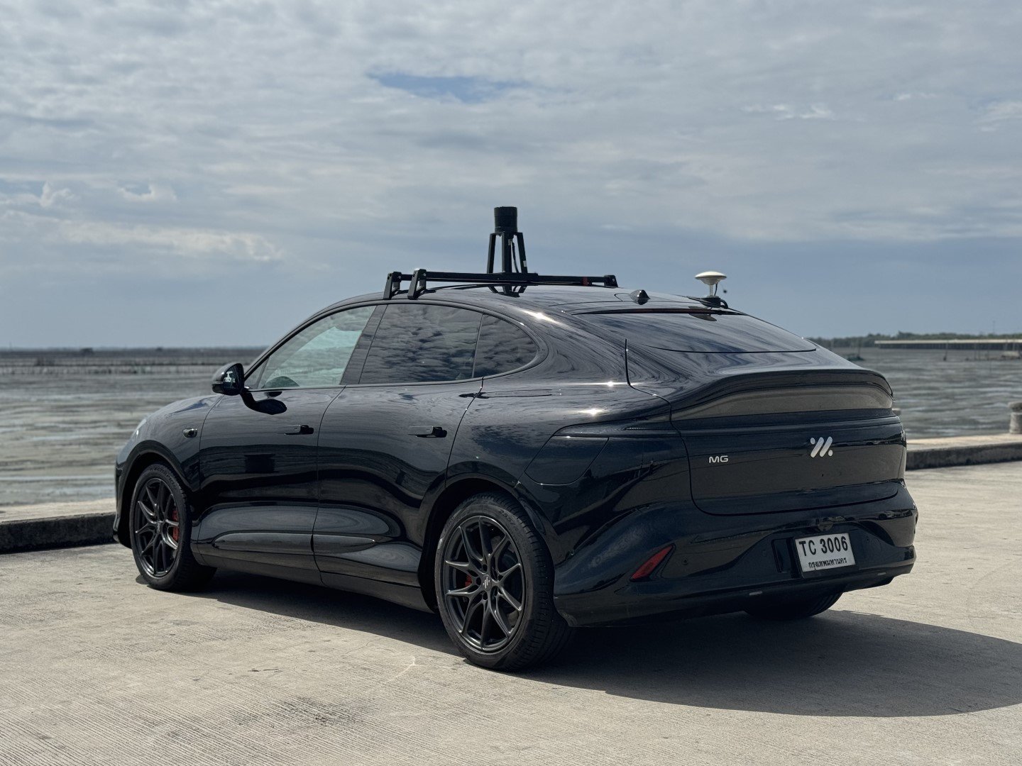 เอ็มจี 8