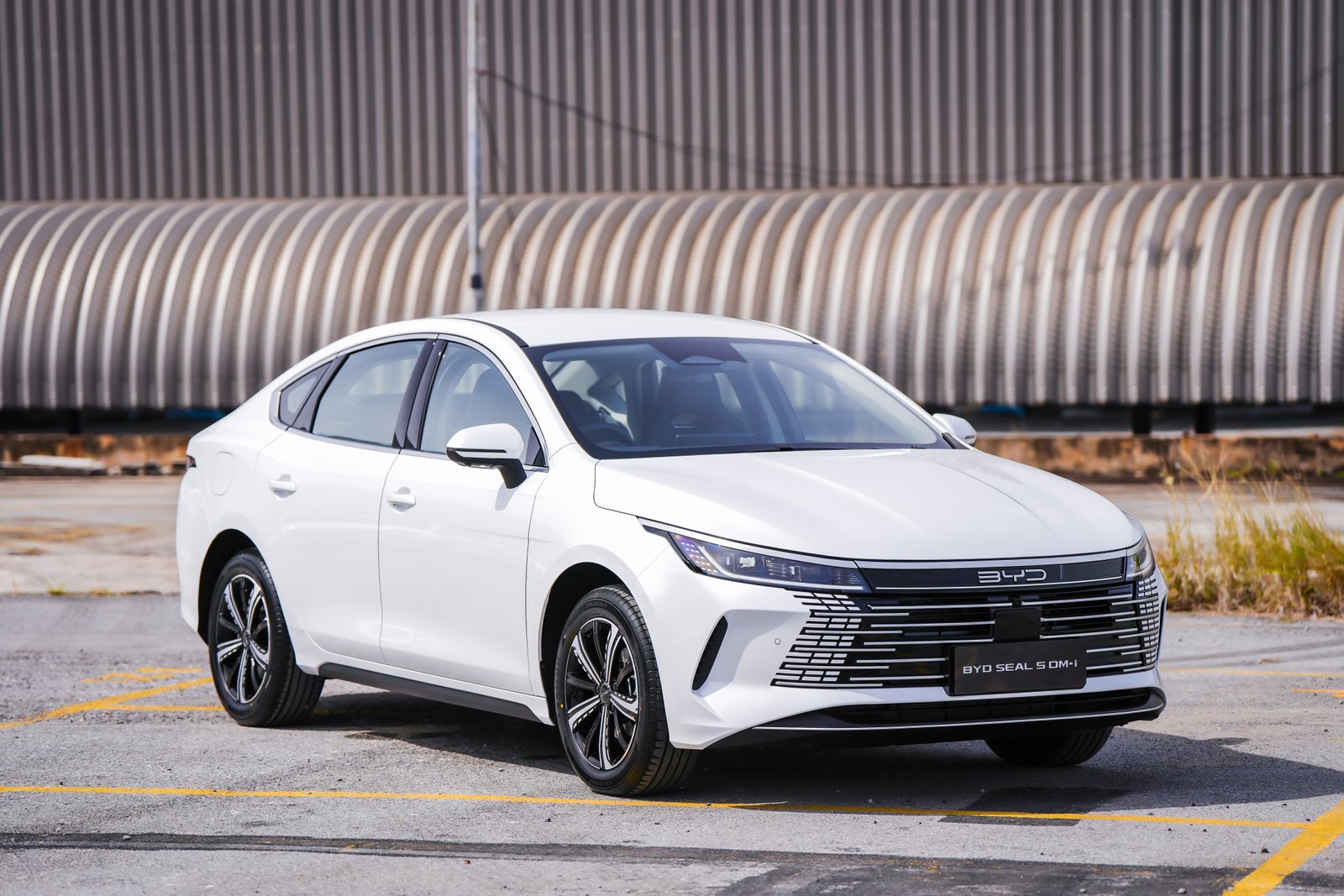 BYD Seal5 DM-I Super Hybrid 3