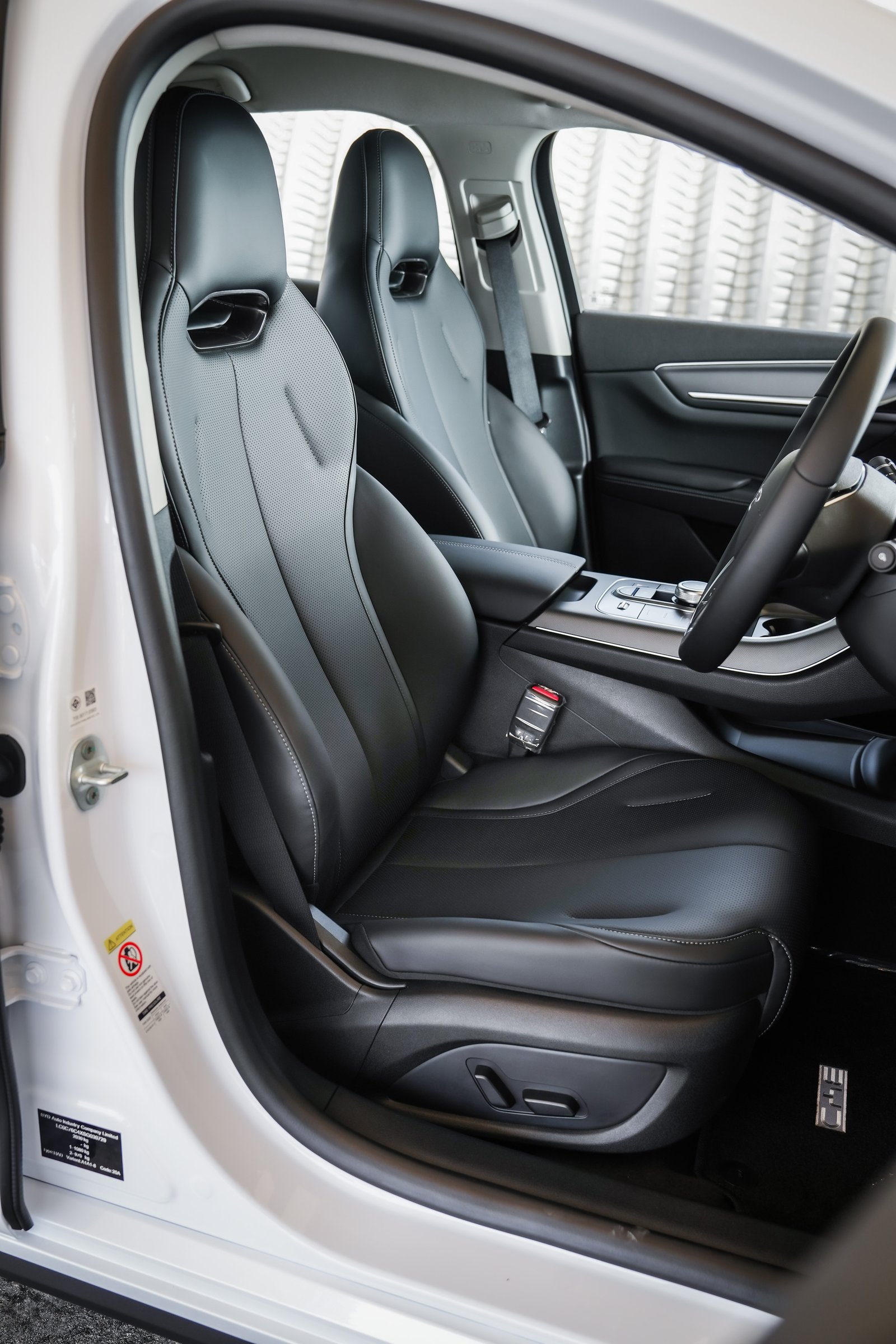 BYD Seal5 DM-I Super Hybrid 6