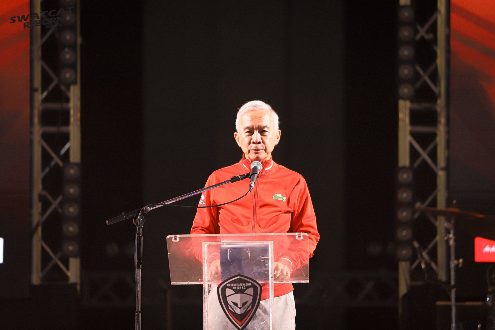 มาสด้า 4