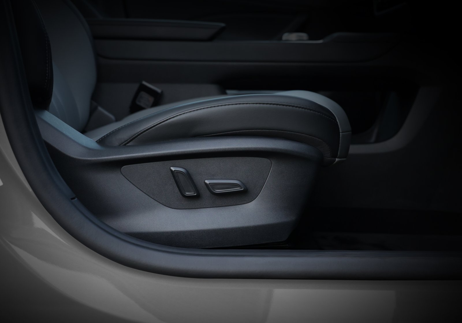 เอ็มจี  4