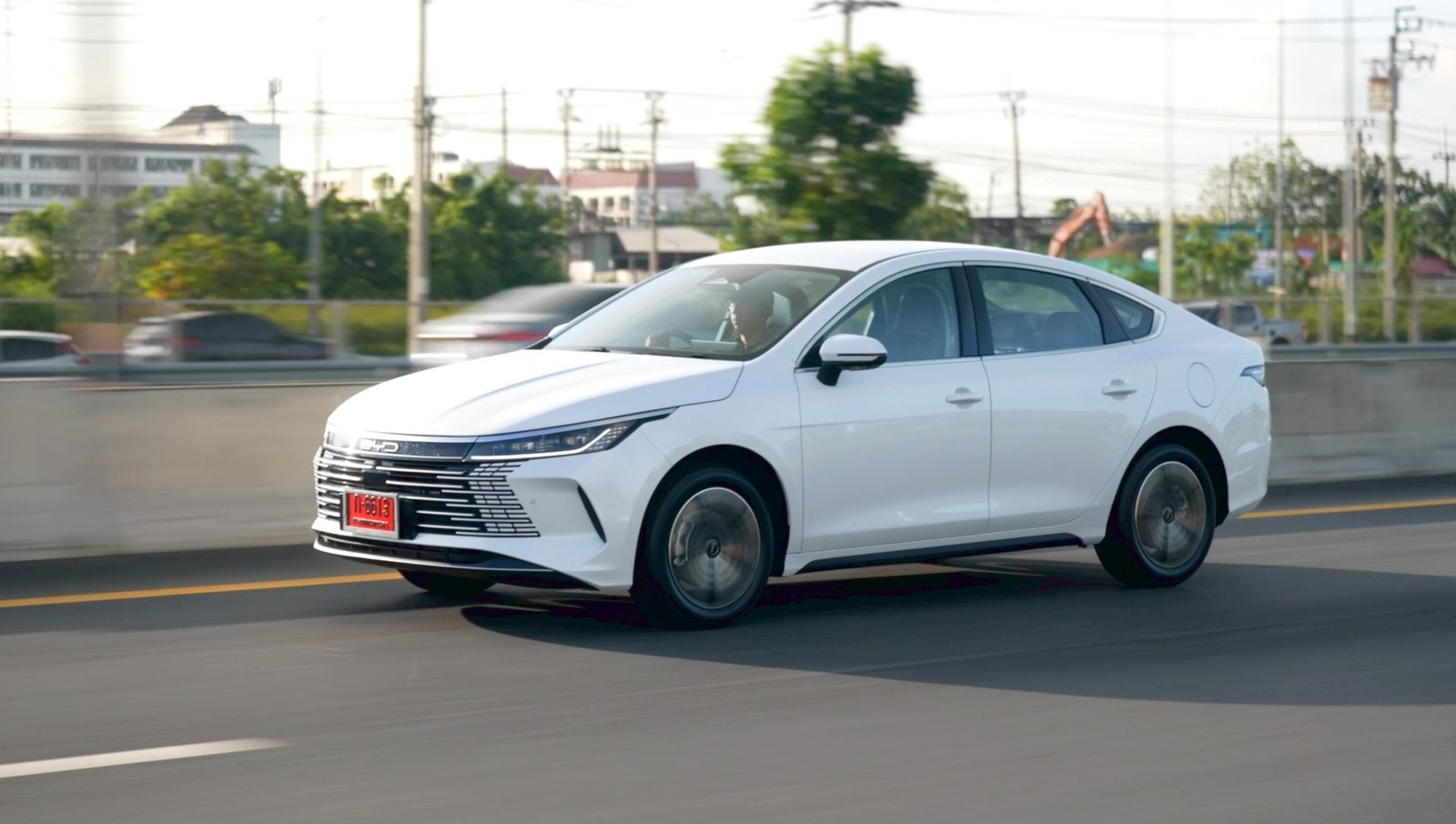 BYD Seal5 DM-I Super Hybrid 10