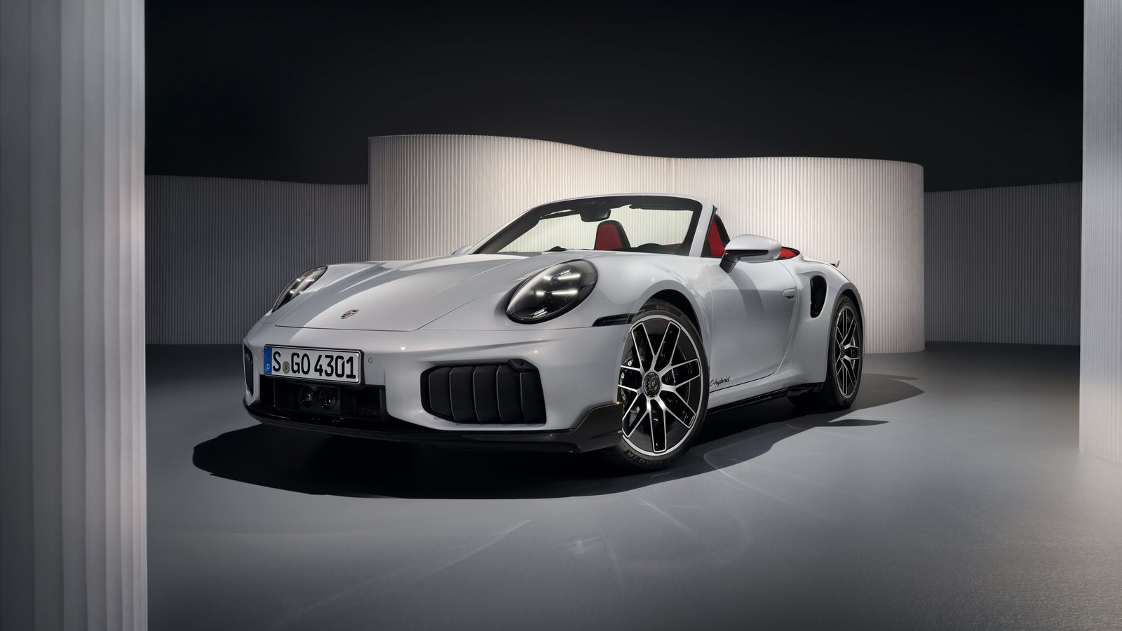 Porsche 911 Turbo S 2