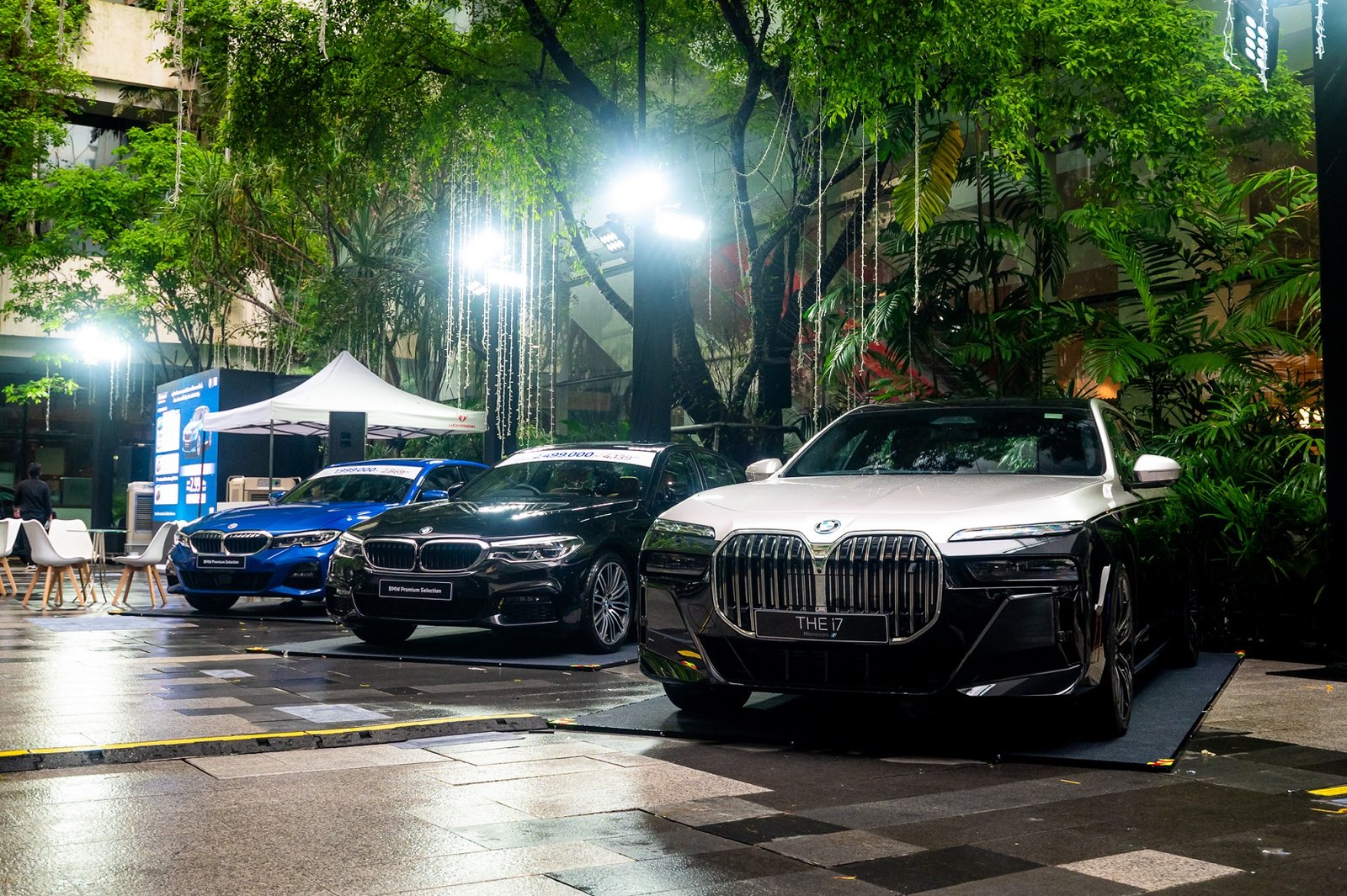 AMAZING 9 EXECUTIVE CAR DAY 5