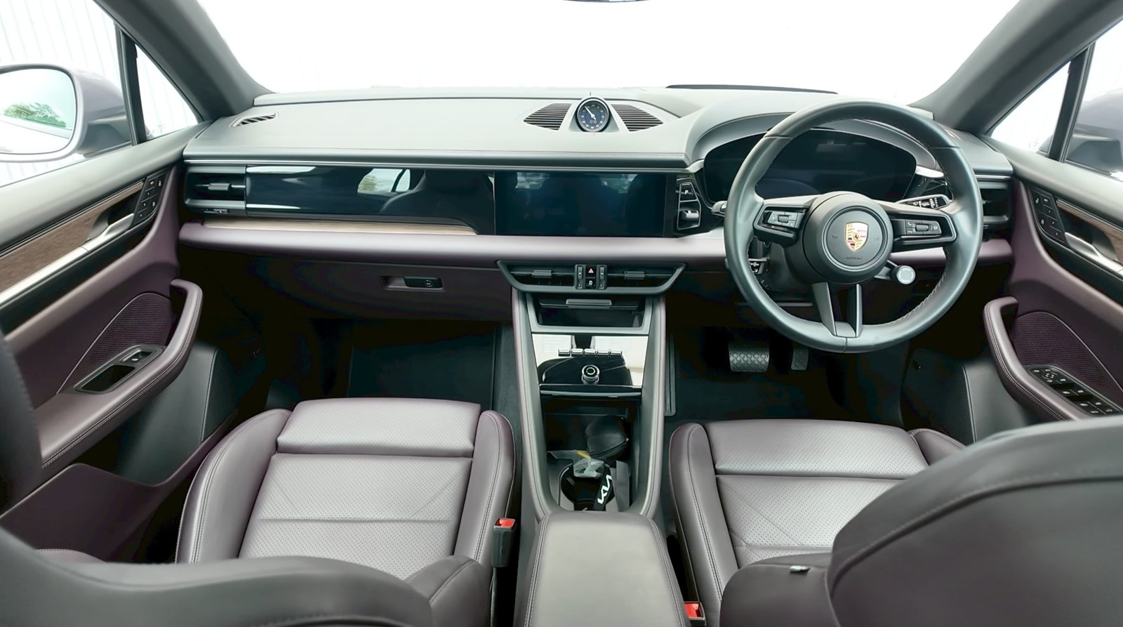 Porsche Macan 4  5