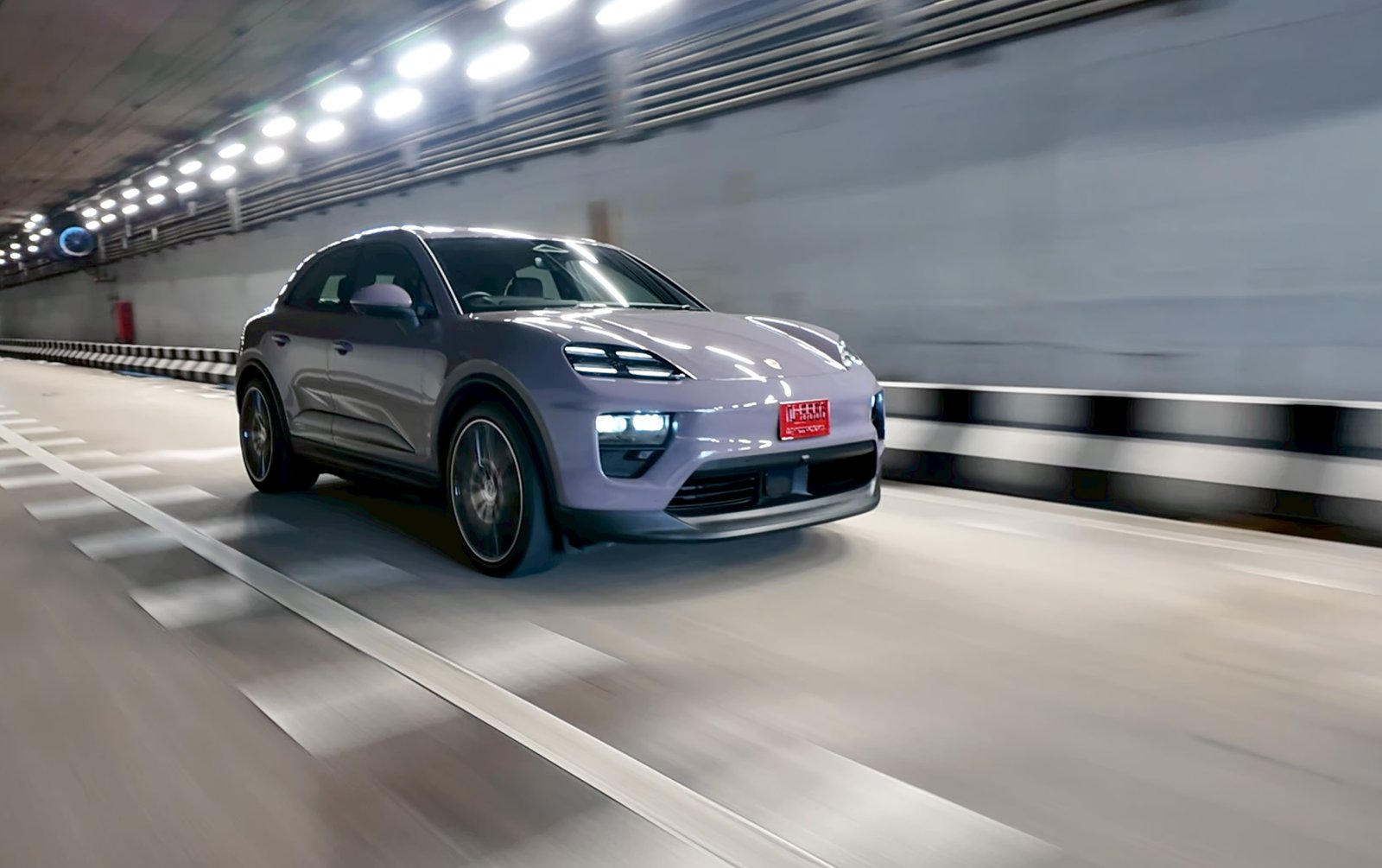 Porsche Macan 4  15