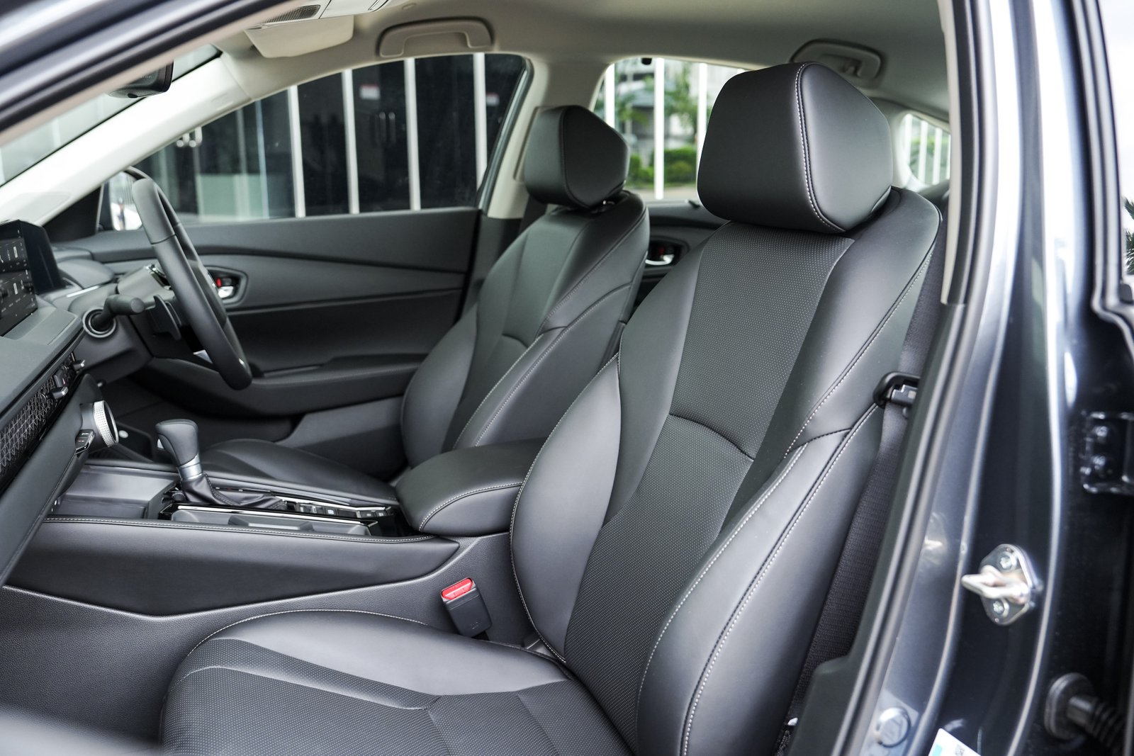  New Honda Accord e-HEV (MY 2025) 4