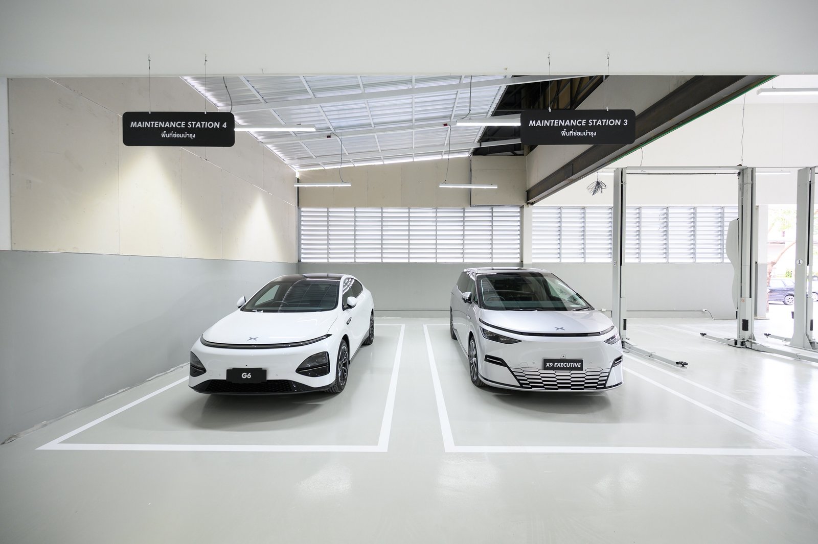 เอ็กซ์เผิง ไลอ้อน ออโตโมบิล 5