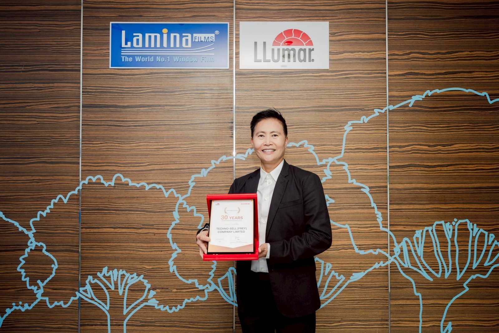 ลามิน่าฟิล์ม 2