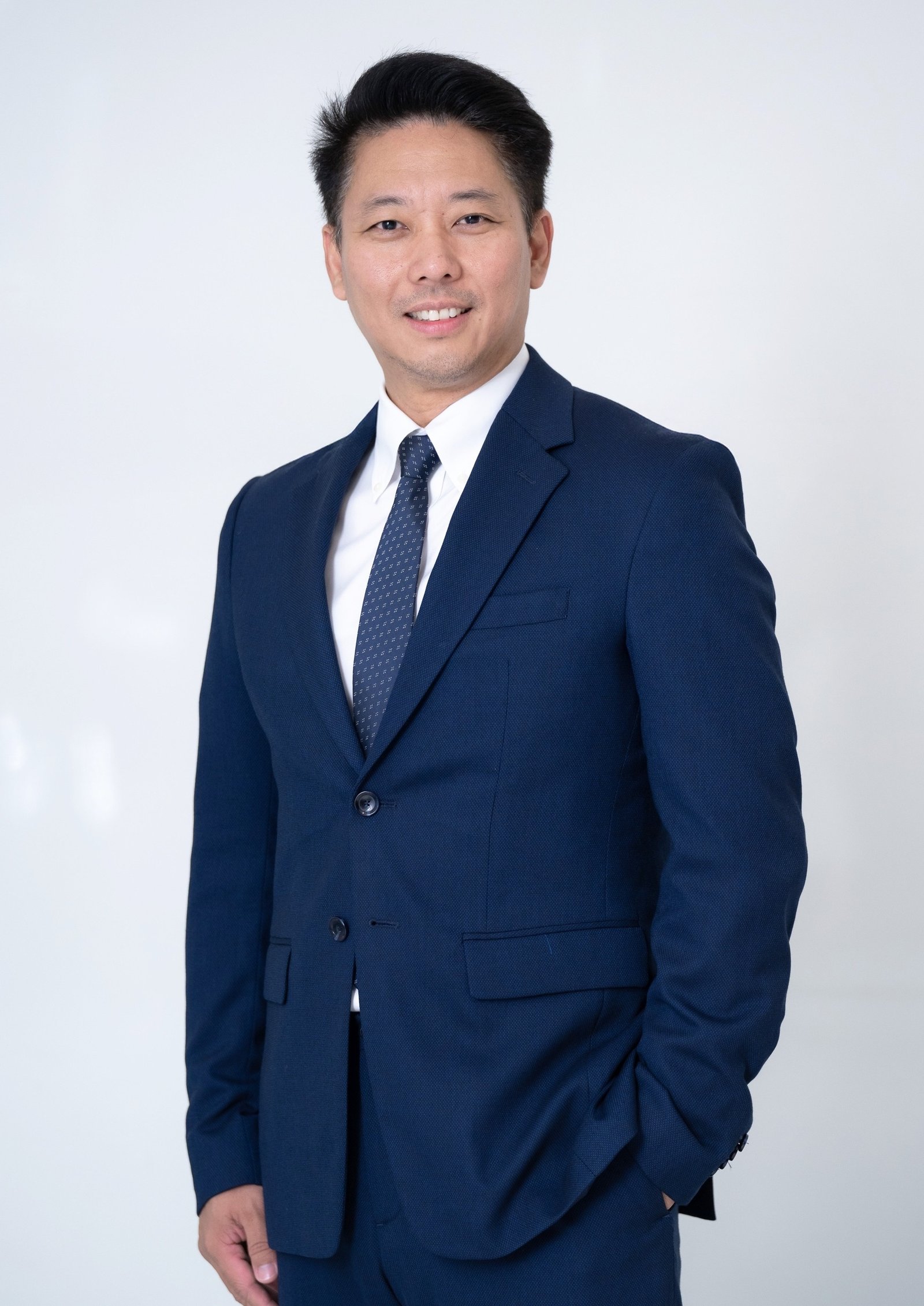 กลุ่มธุรกิจเรเว่ 2