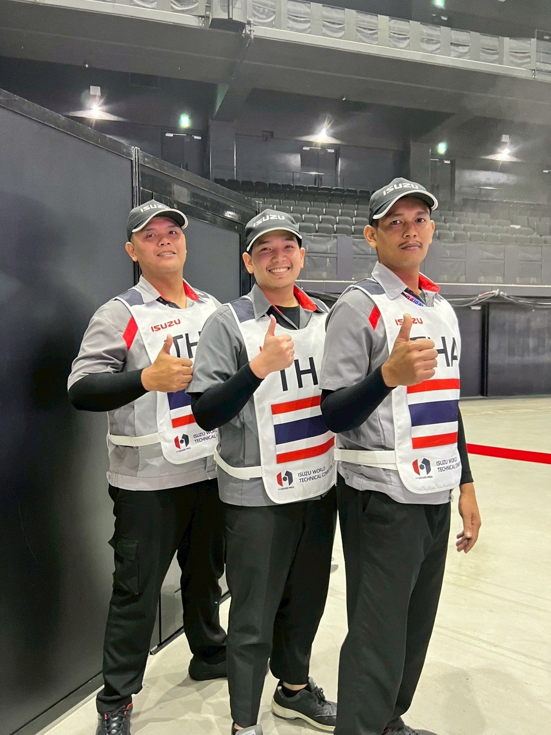 ทีมช่างอีซูซุไทย 4