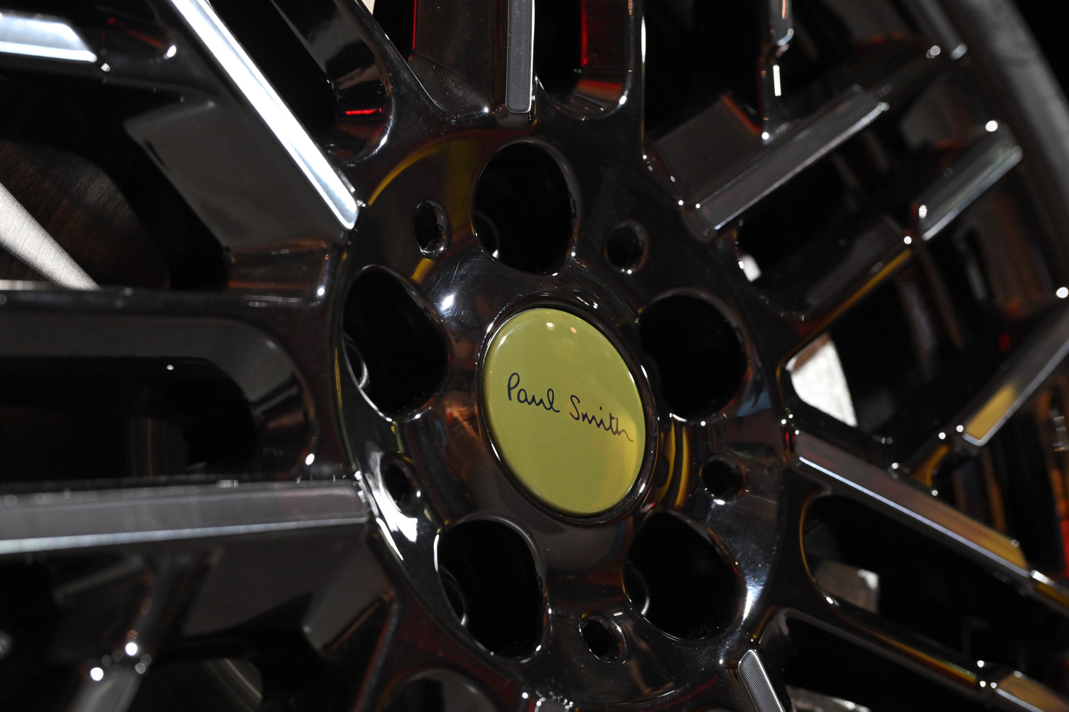 มินิ ประเทศไทย 9