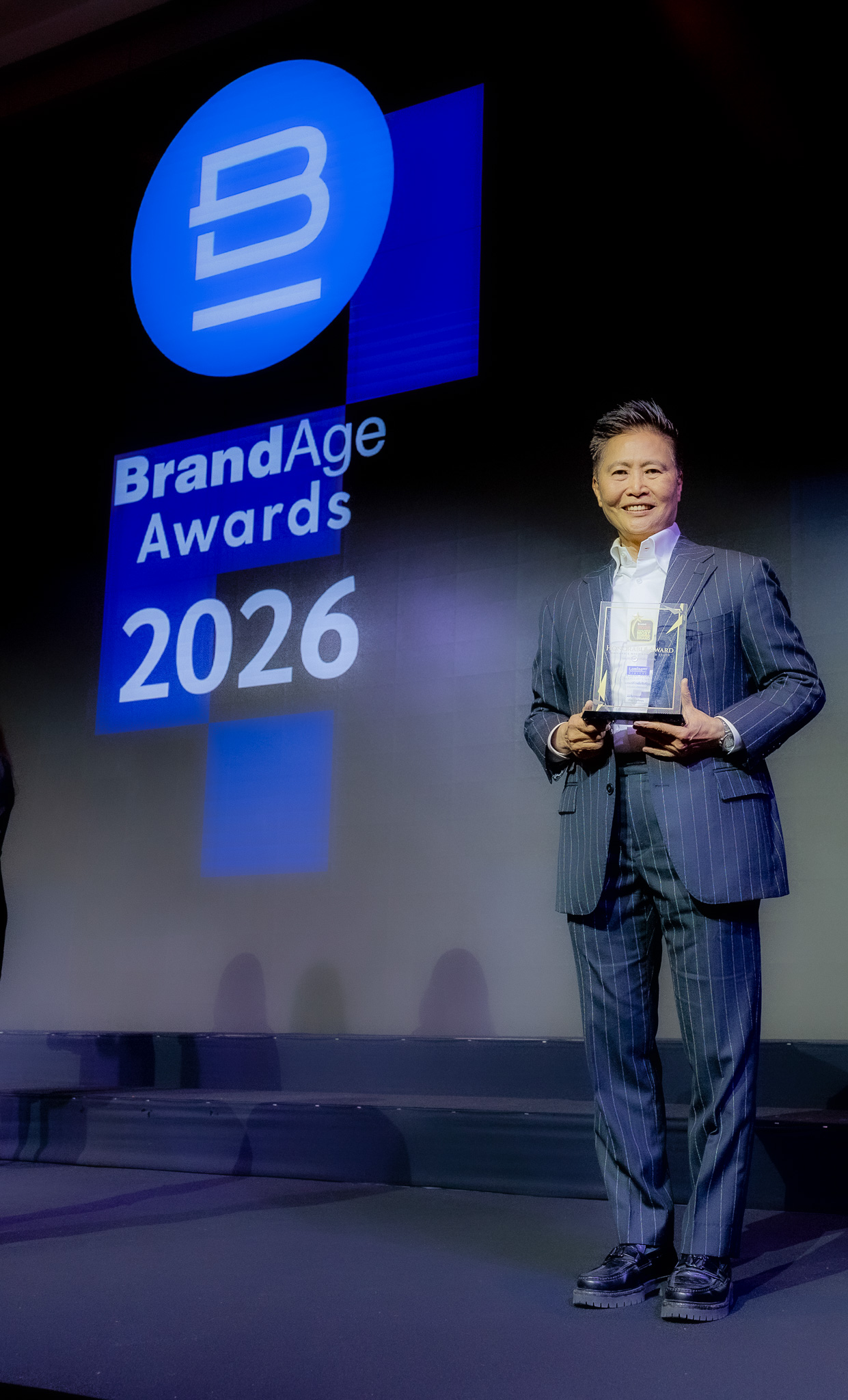 ลามิน่า 5